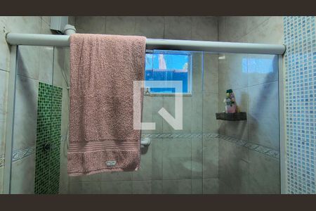 Banheiro da Suíte 1 de casa de condomínio à venda com 4 quartos, 400m² em Vargem Grande, Rio de Janeiro