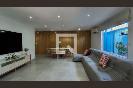 Sala de casa de condomínio à venda com 4 quartos, 400m² em Vargem Grande, Rio de Janeiro