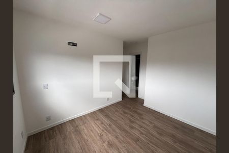 Suíte de apartamento à venda com 2 quartos, 62m² em Passo D’areia, Porto Alegre