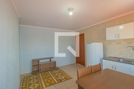 Sala/Cozinha de apartamento para alugar com 1 quarto, 56m² em São José, Canoas