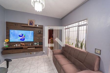 Sala de casa à venda com 3 quartos, 167m² em Parque Boturussu, São Paulo