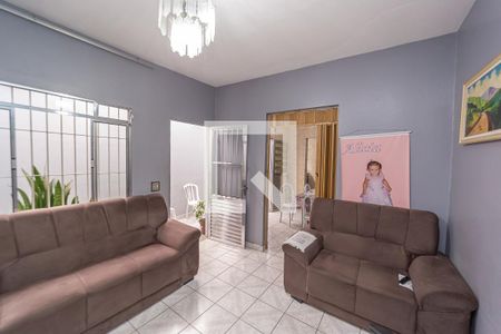 Sala de casa à venda com 3 quartos, 167m² em Parque Boturussu, São Paulo