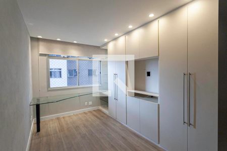 Quarto de apartamento à venda com 3 quartos, 101m² em Belvedere, Belo Horizonte