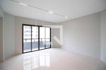 Apartamento para alugar com 4 quartos, 246m² em Vila Nova Conceição, São Paulo