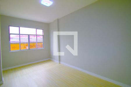 Quarto 1 de apartamento à venda com 2 quartos, 70m² em Cordovil, Rio de Janeiro