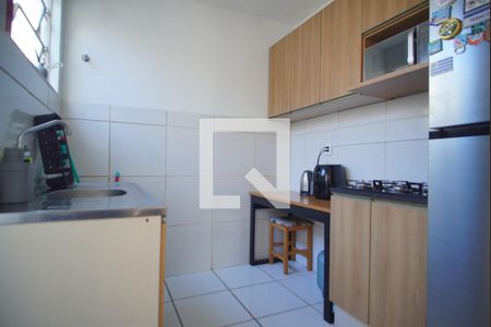 Cozinha de apartamento à venda com 1 quarto, 36m² em Sarandi, Porto Alegre