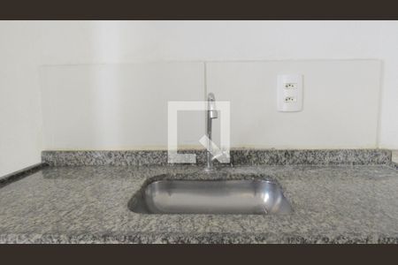Sala - Cozinha de apartamento à venda com 2 quartos, 43m² em Metalúrgicos, Osasco