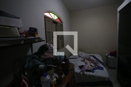 Quarto de casa à venda com 5 quartos, 460m² em Alto Caiçaras, Belo Horizonte