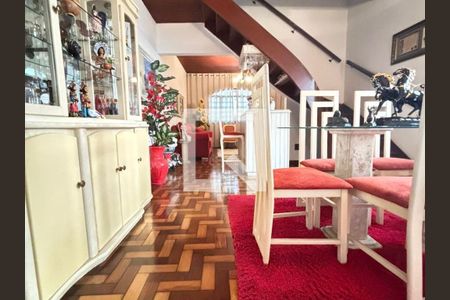 Casa à venda com 4 quartos, 170m² em Cambuci, São Paulo