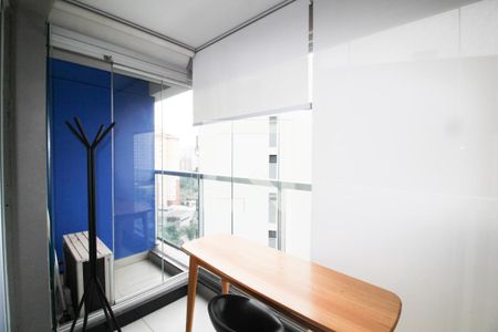 Varanda/ Cozinha de apartamento para alugar com 1 quarto, 27m² em Vila Olímpia, São Paulo