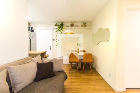 Sala de apartamento à venda com 2 quartos, 43m² em Cidade Líder, São Paulo