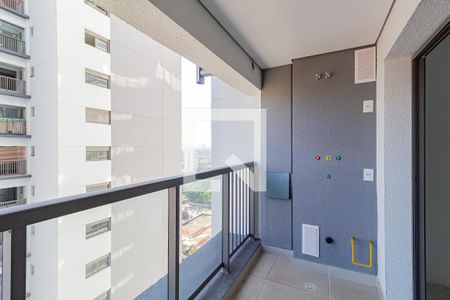 Varanda de kitnet/studio para alugar com 1 quarto, 27m² em Santo Amaro, São Paulo