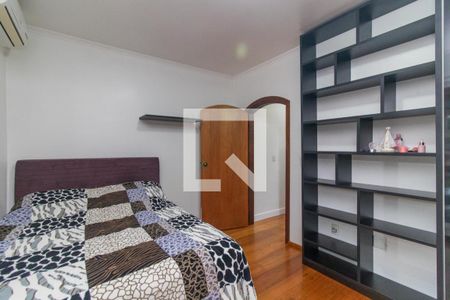 Quarto 2 de apartamento à venda com 2 quartos, 71m² em Teresópolis, Porto Alegre