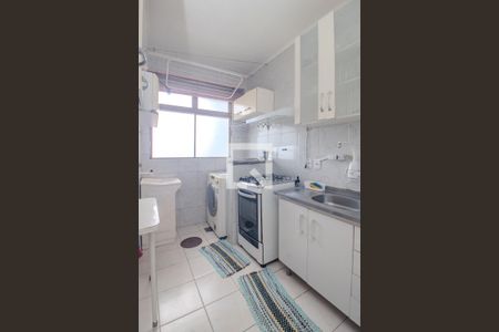 Cozinha/Area de serviço de apartamento à venda com 1 quarto, 42m² em Cavalhada, Porto Alegre