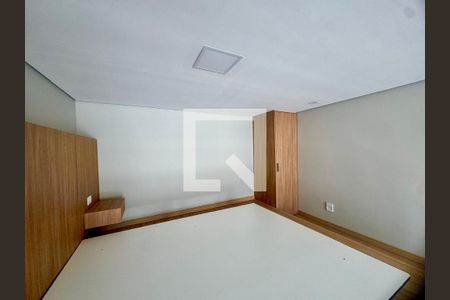 Quarto  de kitnet/studio para alugar com 1 quarto, 34m² em Vila Galvão, Guarulhos