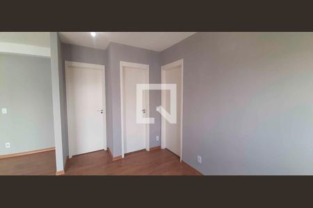 Apartamento para alugar com 2 quartos, 56m² em Padroeira, Osasco