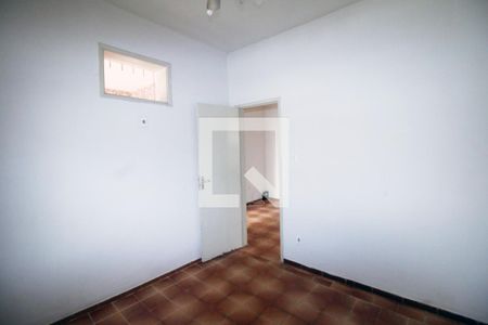 Quarto 1 de apartamento para alugar com 2 quartos, 70m² em Ramos, Rio de Janeiro
