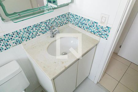 suite de apartamento para alugar com 3 quartos, 72m² em Heliópolis, Belo Horizonte