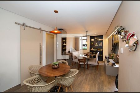 SALA de apartamento à venda com 2 quartos, 89m² em Santa Tereza, Belo Horizonte