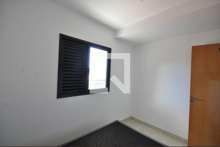 Quarto 1 de apartamento para alugar com 2 quartos, 40m² em Vila Santa Terezinha (zona Norte), São Paulo