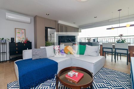 Sala de apartamento à venda com 3 quartos, 83m² em Santo Amaro, São Paulo