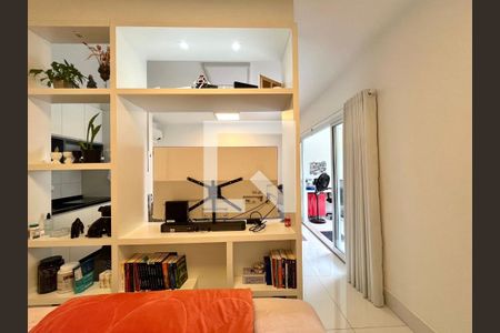 Quarto de apartamento à venda com 1 quarto, 124m² em Centro, Campinas