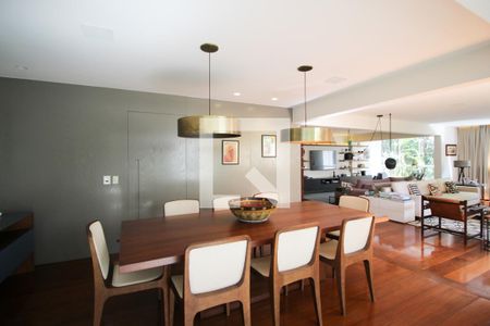 Sala  de apartamento à venda com 3 quartos, 260m² em Indianópolis, São Paulo