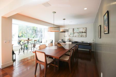 Sala  de apartamento à venda com 3 quartos, 260m² em Indianópolis, São Paulo