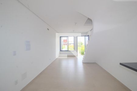 Cozinha de casa para alugar com 3 quartos, 76m² em Hípica, Porto Alegre