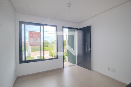 Sala de casa para alugar com 3 quartos, 76m² em Hípica, Porto Alegre