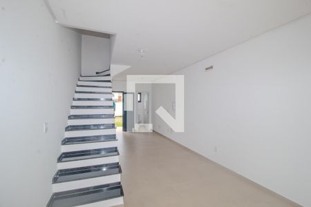 Sala de casa para alugar com 3 quartos, 76m² em Hípica, Porto Alegre