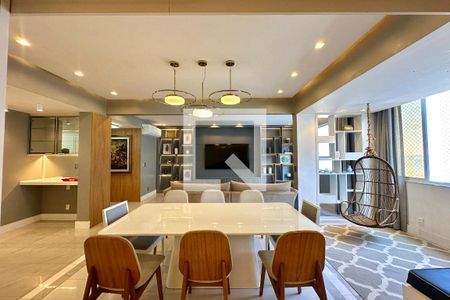 Apartamento à venda com 5 quartos, 214m² em Copacabana, Rio de Janeiro