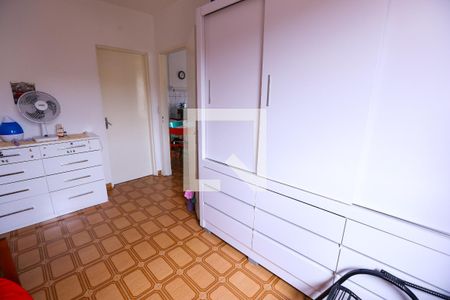 Quarto de casa à venda com 5 quartos, 260m² em Vila Zat, São Paulo