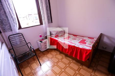 Quarto de casa à venda com 5 quartos, 260m² em Vila Zat, São Paulo