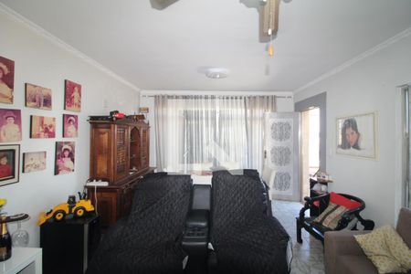 Sala 1 de casa à venda com 5 quartos, 300m² em Conjunto Residencial Santa Terezinha, São Paulo