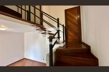 Sala/cozinha de apartamento à venda com 1 quarto, 50m² em Lourdes, Belo Horizonte