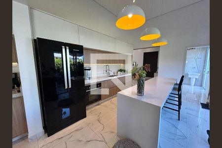 Casa à venda com 3 quartos, 220m² em Swiss Park, Campinas