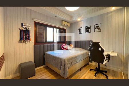 Casa à venda com 5 quartos, 463m² em Vila Marieta, Campinas