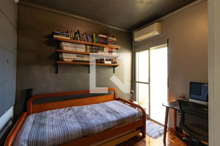 Quarto de casa à venda com 4 quartos, 410m² em Perdizes, São Paulo