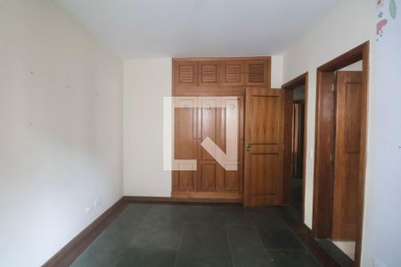 Suíte de apartamento para alugar com 4 quartos, 188m² em Barra Funda, Guarujá