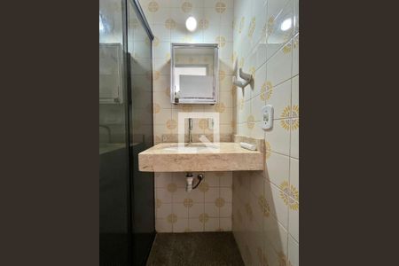 Banheiro de apartamento à venda com 2 quartos, 55m² em Jardim Miranda, Campinas