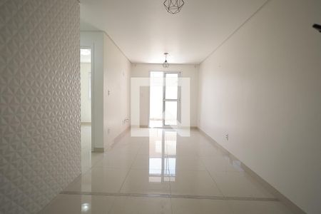 Sala de apartamento à venda com 2 quartos, 84m² em Vila Curuçá, Santo André