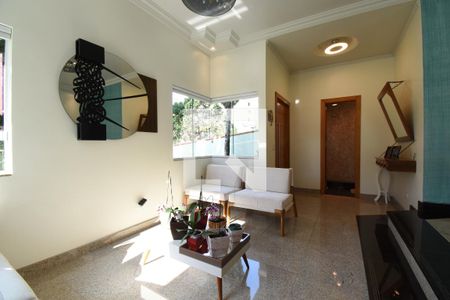 Hall de entrada de casa para alugar com 3 quartos, 311m² em Ahú, Curitiba