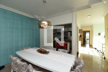 Hall de entrada de casa para alugar com 3 quartos, 311m² em Ahú, Curitiba