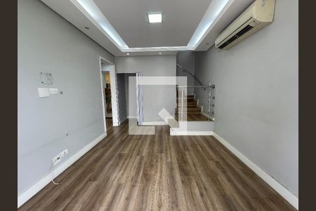 Sala 1 de casa à venda com 4 quartos, 180m² em Jaguaré, São Paulo