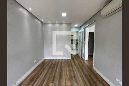 Sala 2 de casa à venda com 4 quartos, 180m² em Jaguaré, São Paulo