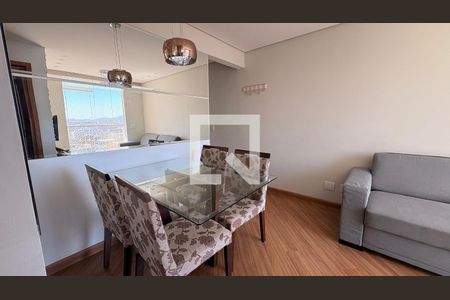 Sala de apartamento para alugar com 2 quartos, 50m² em Presidente Altino, Osasco