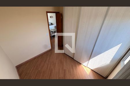 Quarto de apartamento para alugar com 2 quartos, 50m² em Presidente Altino, Osasco