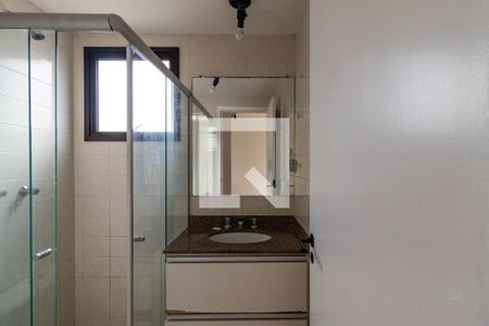 Banheiro de apartamento à venda com 1 quarto, 45m² em Perdizes, São Paulo