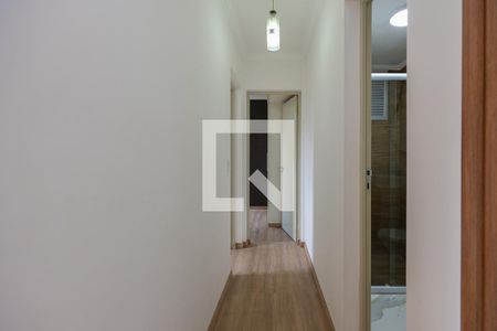 Corredor de apartamento à venda com 2 quartos, 50m² em Fazenda Morumbi, São Paulo